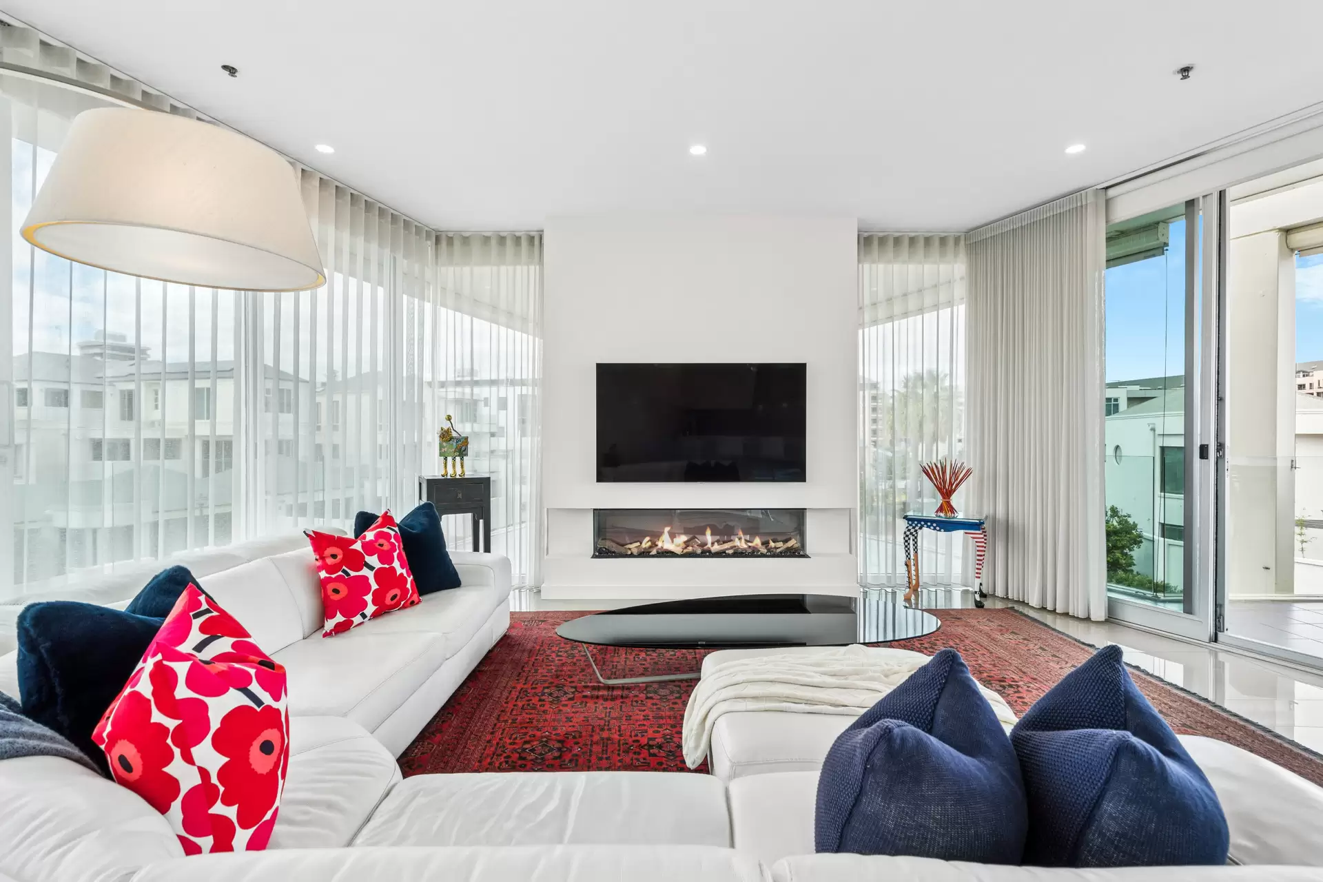 8/1 North Esplanade, Glenelg North Sold by Booth Real Estate - image 1