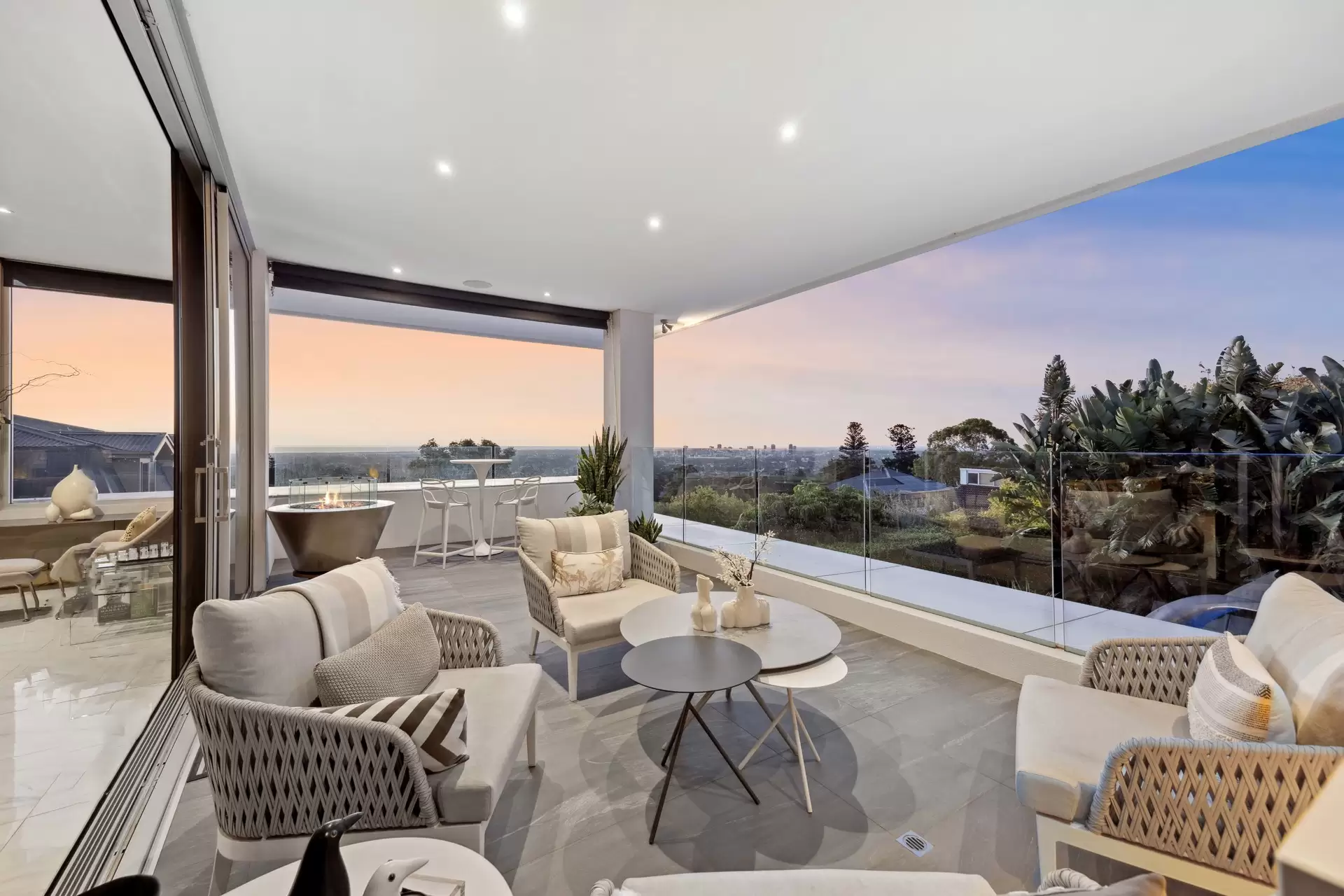 17 Sherwood Terrace, Beaumont Sold by Booth Real Estate - image 1