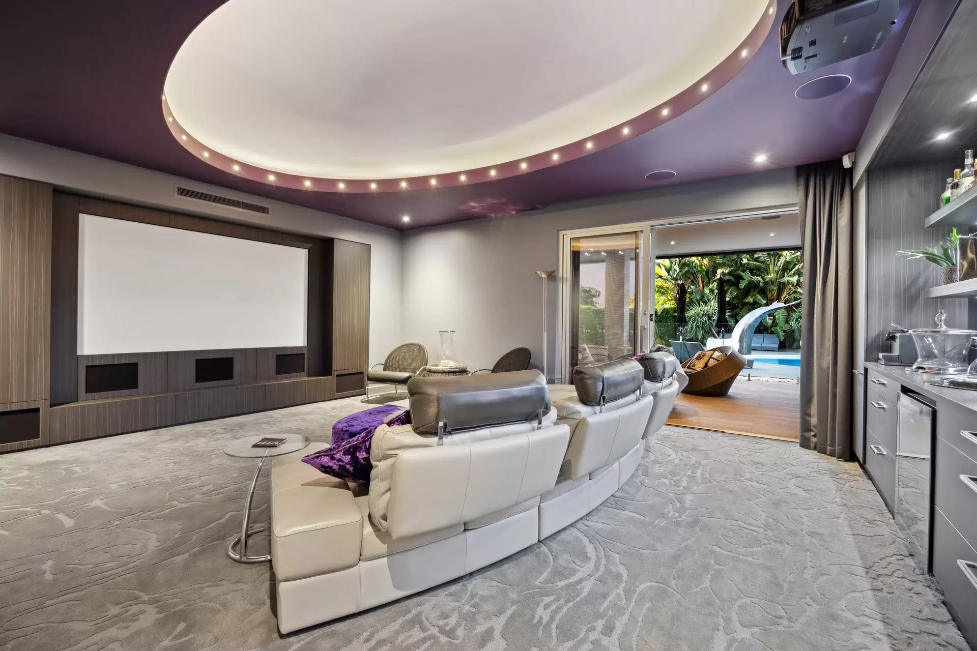 17 Sherwood Terrace, Beaumont Sold by Booth Real Estate - image 1
