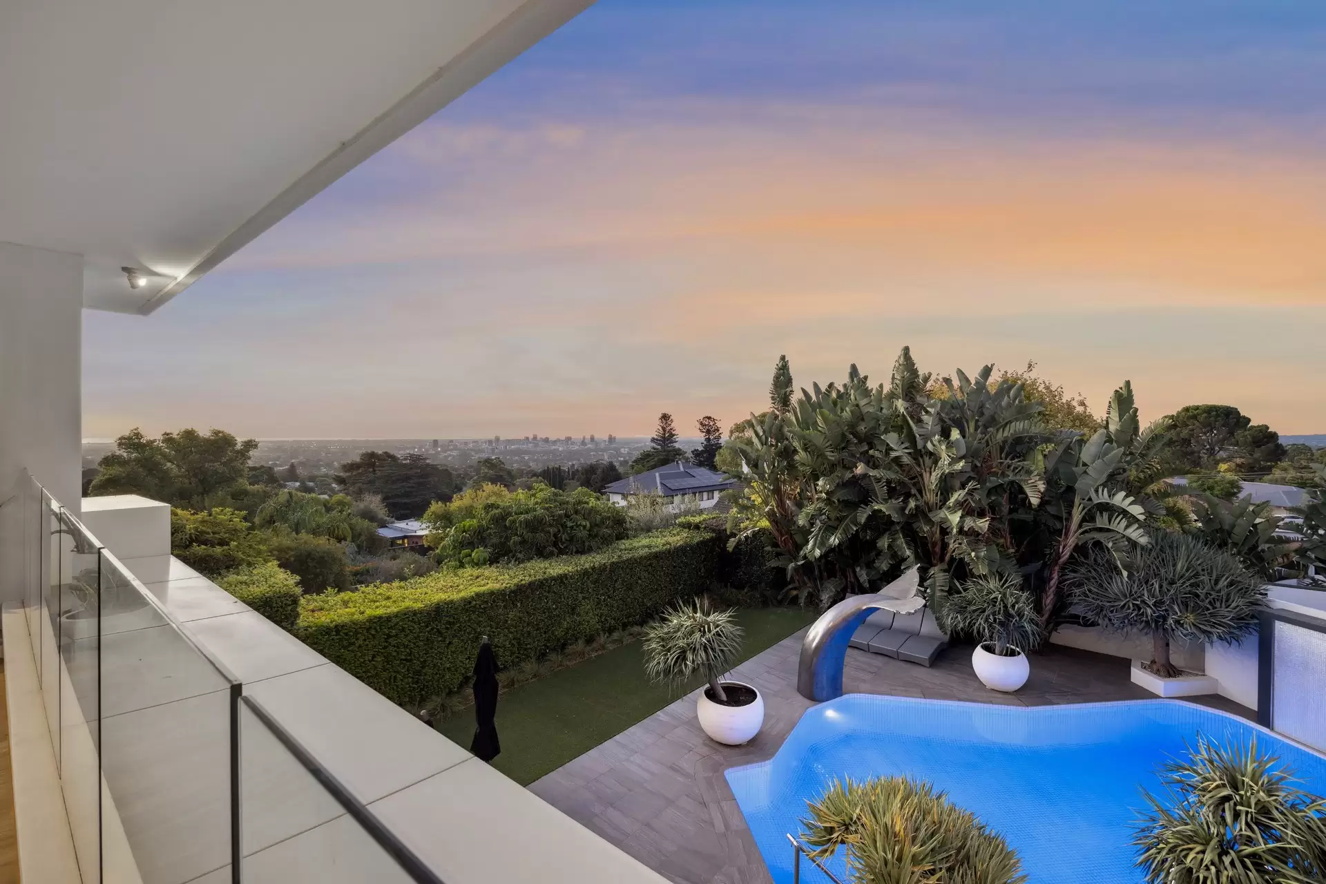 17 Sherwood Terrace, Beaumont Sold by Booth Real Estate - image 1