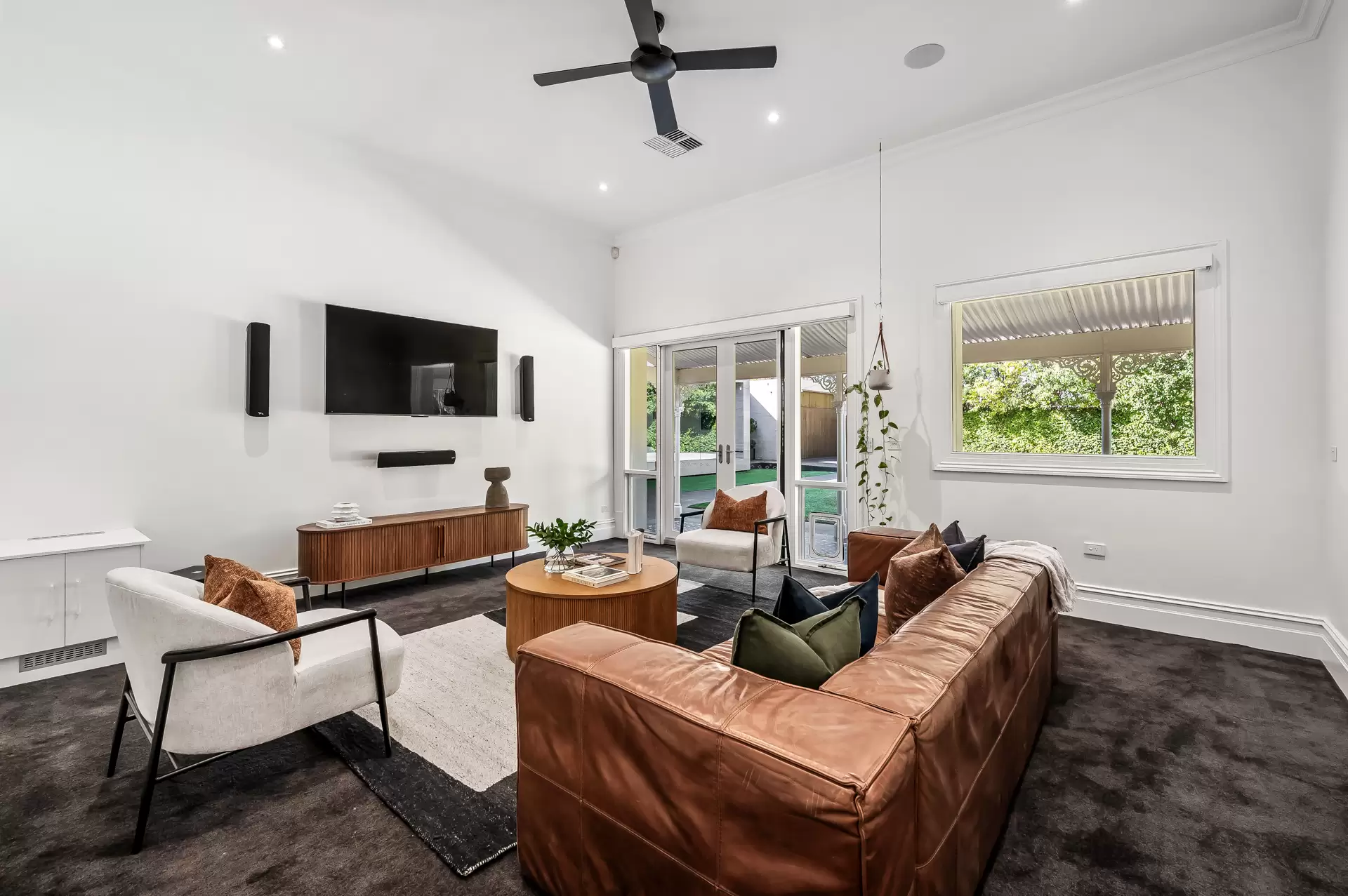 12 The Grove, Lower Mitcham Sold by Booth Real Estate - image 1