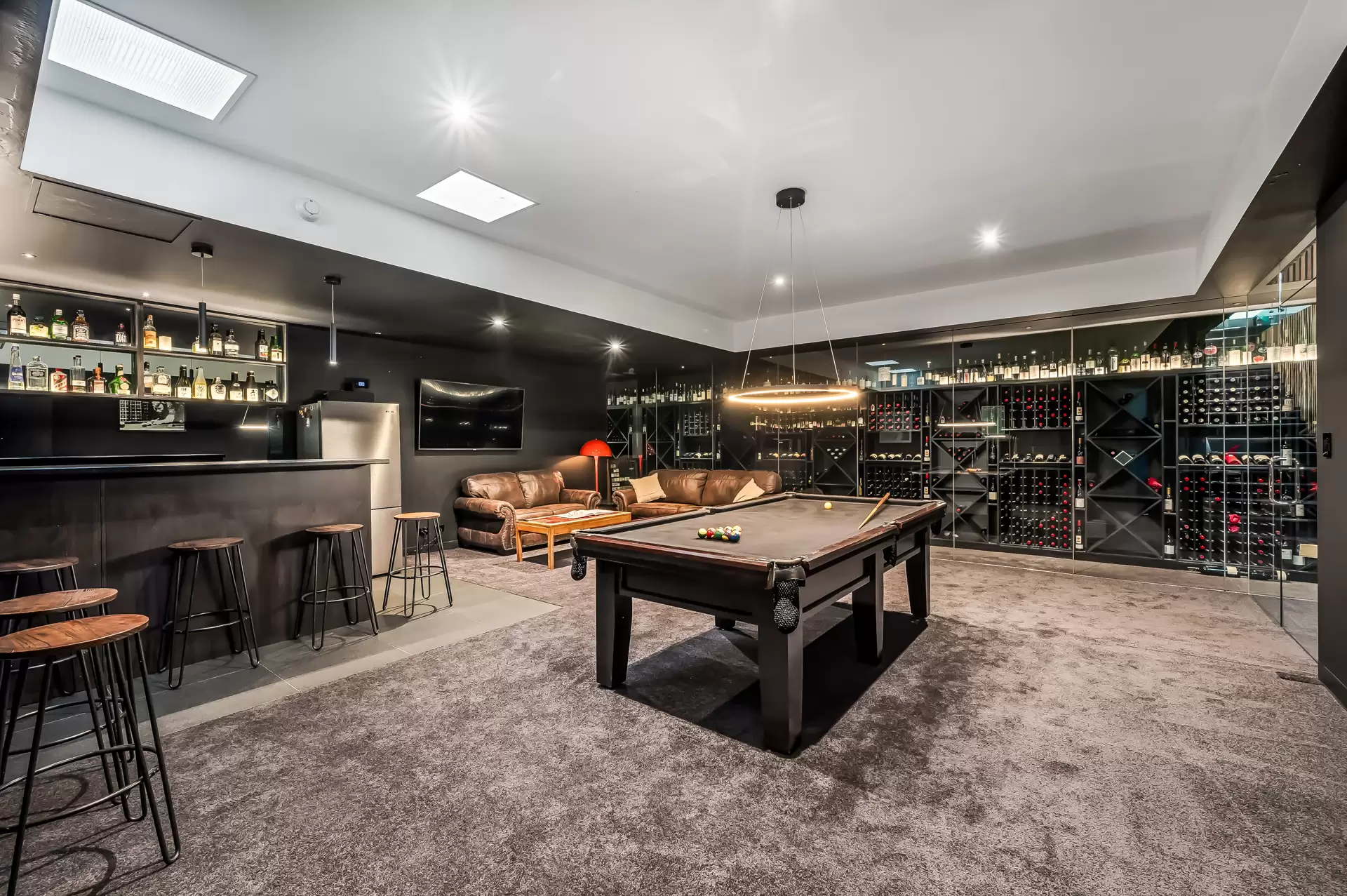 12 The Grove, Lower Mitcham Sold by Booth Real Estate - image 1