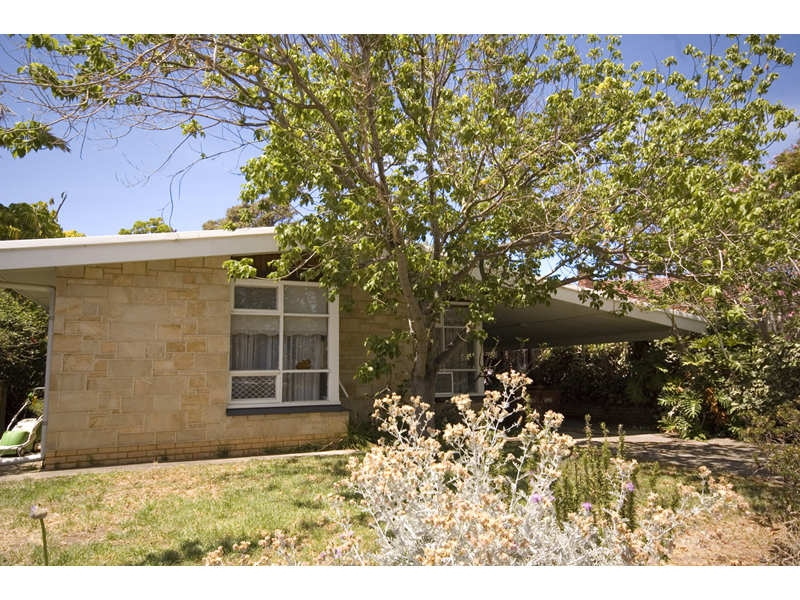 64 Maxwell Terrace, Glengowrie Sold by Booth Real Estate - image 1