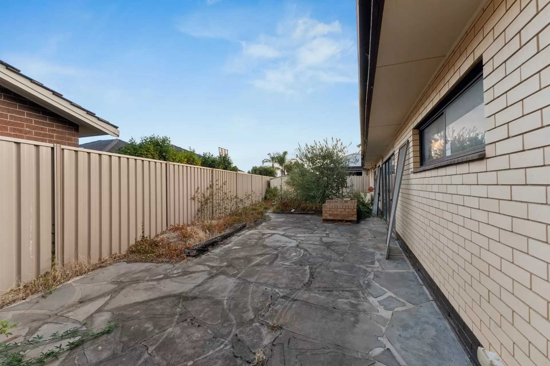 4 Lomond Court, West Lakes Sold by Booth Real Estate - image 1