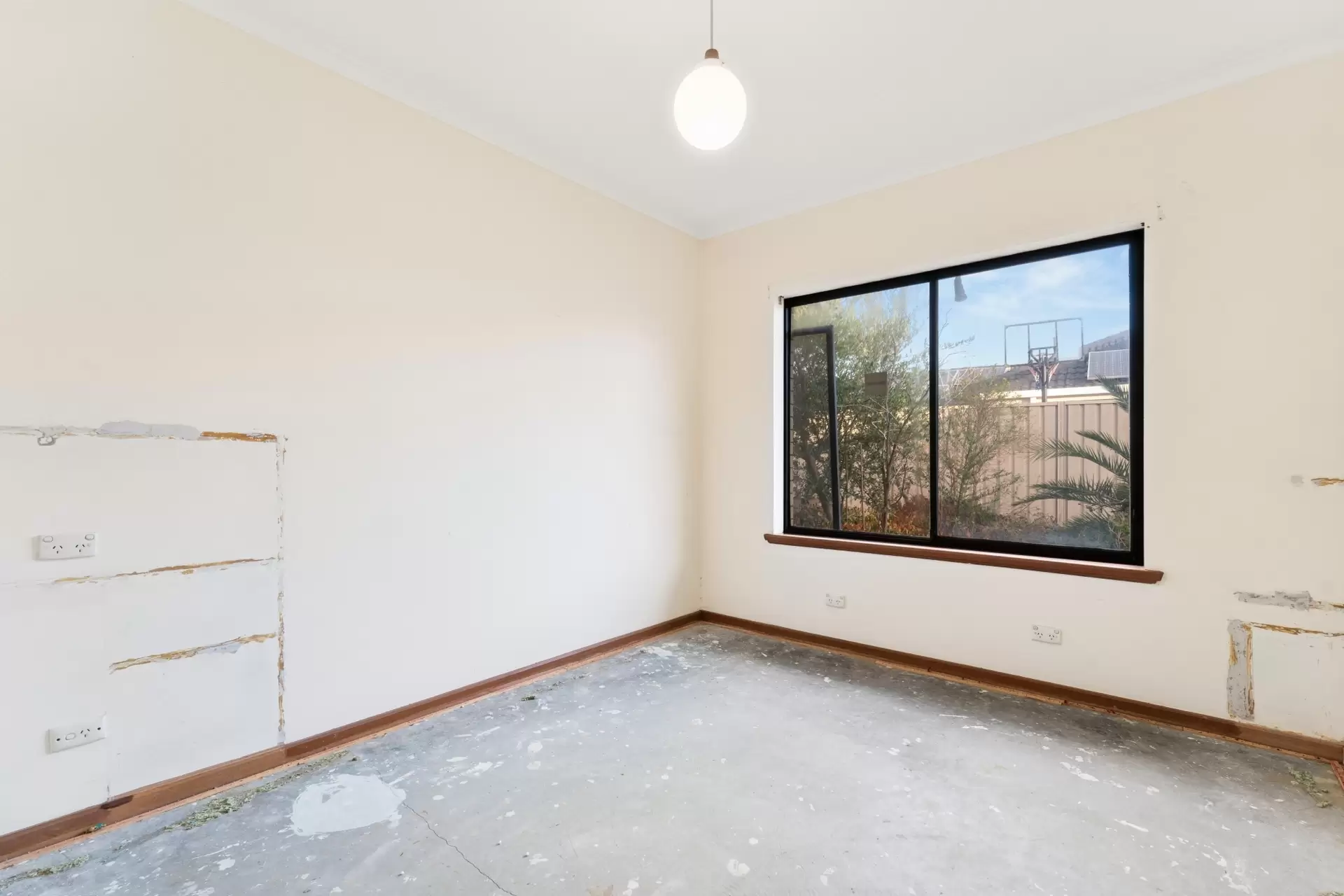 4 Lomond Court, West Lakes Sold by Booth Real Estate - image 1