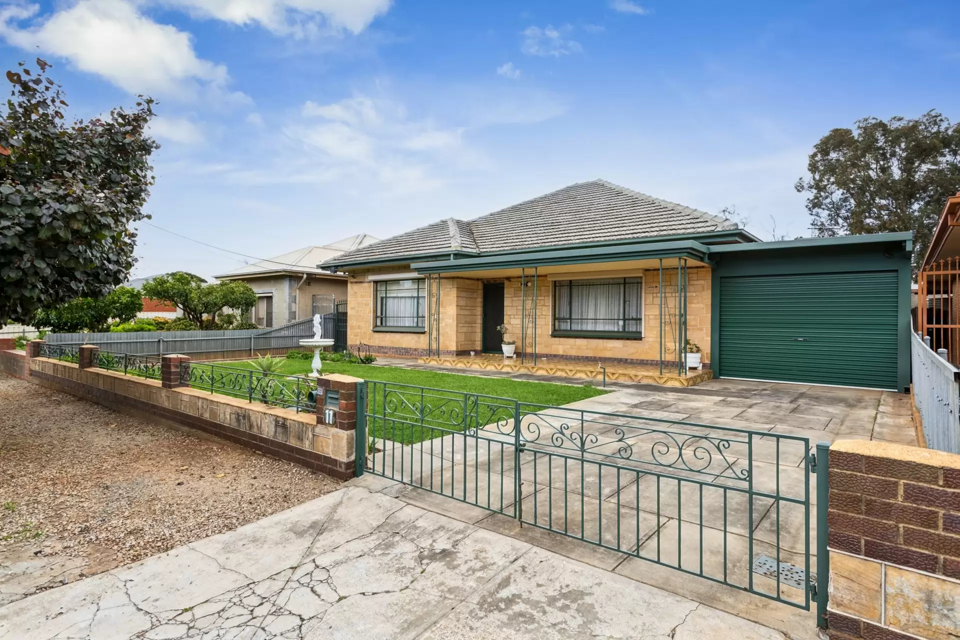 11 West Street, Hectorville Sold by Booth Real Estate - image 1