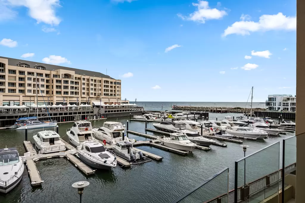 10/30 Colley Terrace, Glenelg Sold by Booth Real Estate