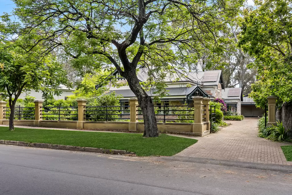 5 Holden Street, Kensington Park Sold by Booth Real Estate