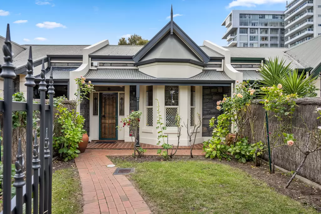 23A Hauteville Terrace, Eastwood Sold by Booth Real Estate