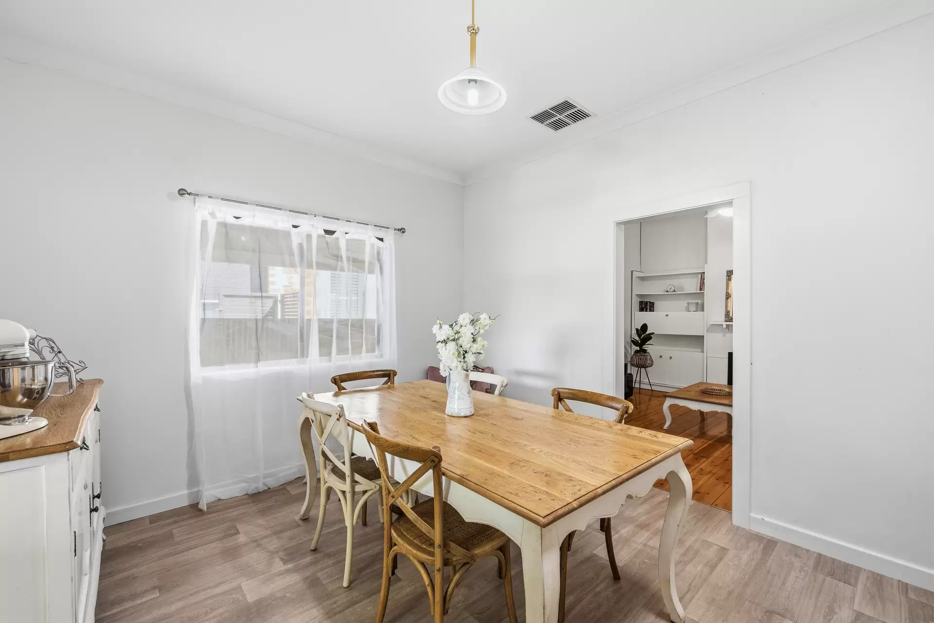 75 Second Avenue, St Peters Sold by Booth Real Estate - image 1
