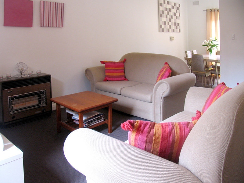 2/45 Harvey Street, Nailsworth Sold by Booth Real Estate - image 1