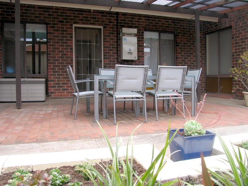2/45 Harvey Street, Nailsworth Sold by Booth Real Estate - image 1