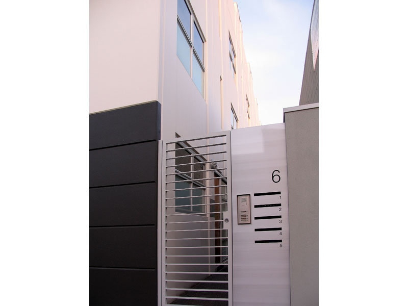 2/6 Hurman Street, Adelaide Sold by Booth Real Estate - image 1