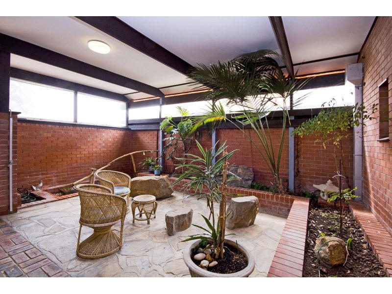 76 Seaview Road, Tennyson Sold by Booth Real Estate - image 1