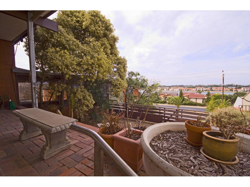 76 Seaview Road, Tennyson Sold by Booth Real Estate - image 1