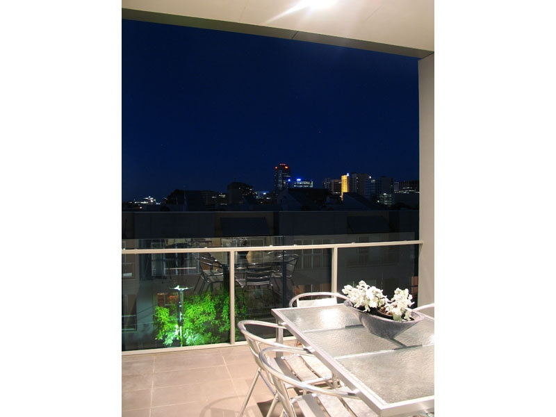 6/115 Gilbert Street, Adelaide Sold by Booth Real Estate - image 1