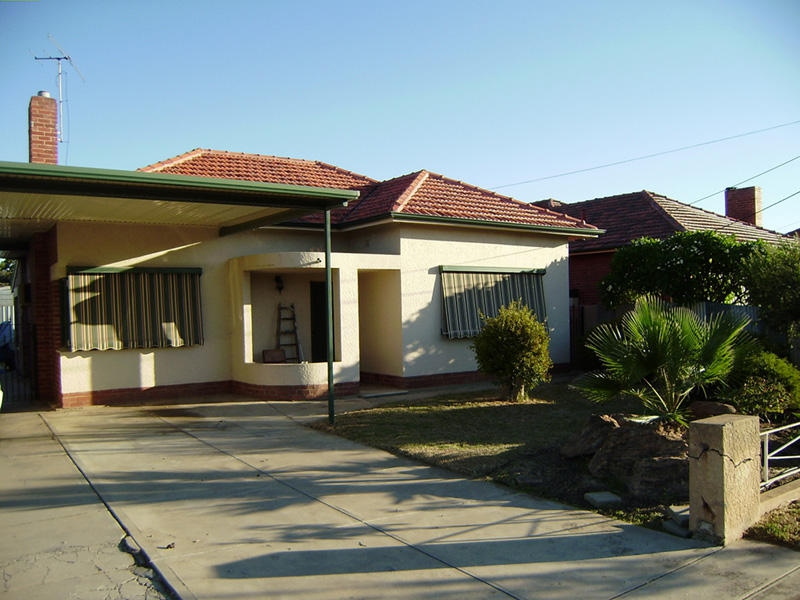 11 Flinders Parade, Flinders Park Sold by Booth Real Estate - image 1