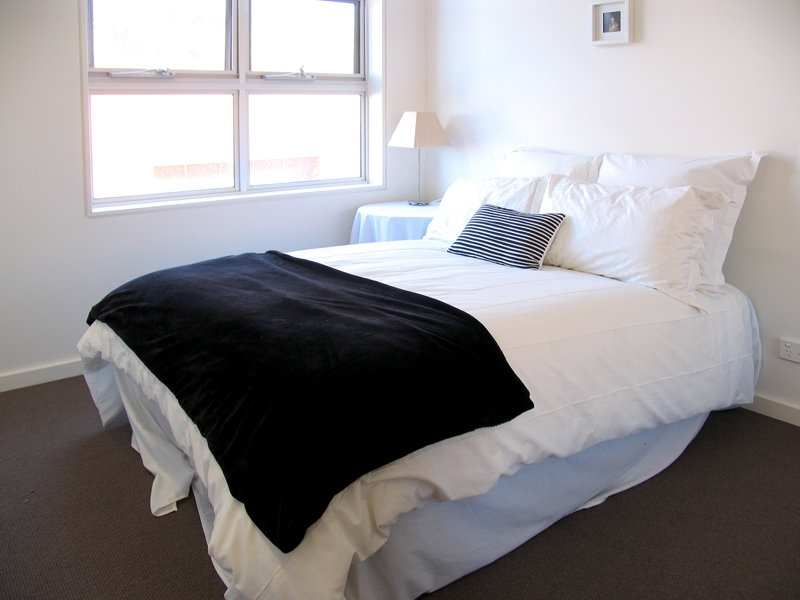 4/115 Gilbert Street, Adelaide Sold by Booth Real Estate - image 1