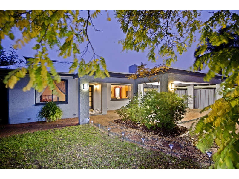 59 Ninth Avenue, Joslin Sold by Booth Real Estate - image 1