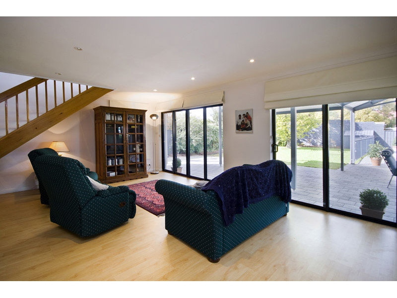 59 Ninth Avenue, Joslin Sold by Booth Real Estate - image 1