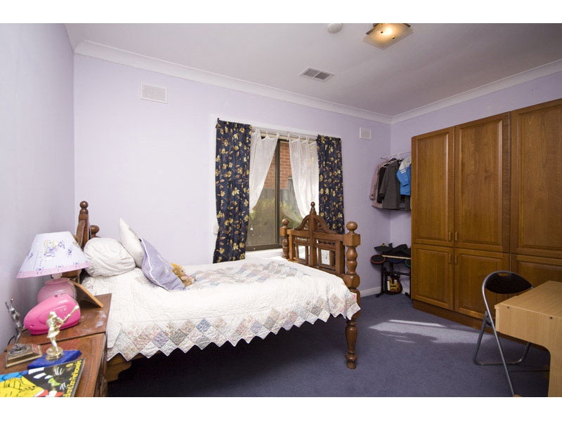 59 Ninth Avenue, Joslin Sold by Booth Real Estate - image 1