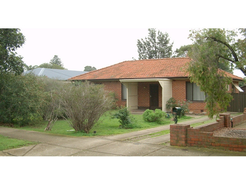 10 Jaffrey Street, Blair Athol Sold by Booth Real Estate - image 1