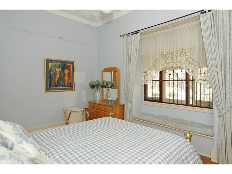 12 Malvern Avenue, Malvern Sold by Booth Real Estate - image 1