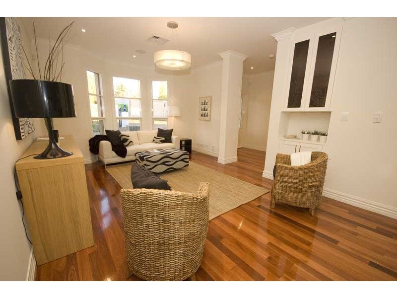 22 Tormore Place, North Adelaide Sold by Booth Real Estate - image 1