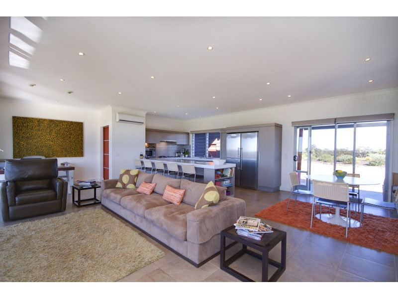 Via Finniss Park Road, Currency Creek Sold by Booth Real Estate - image 1