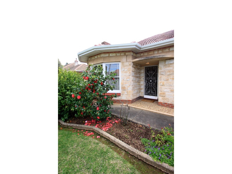 43 Caulfield Avenue, Cumberland Park Sold by Booth Real Estate - image 1
