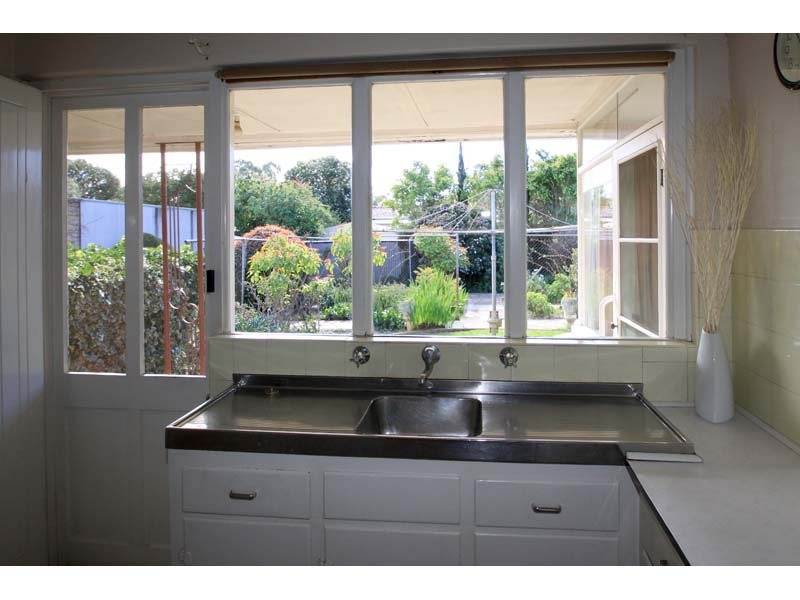 43 Caulfield Avenue, Cumberland Park Sold by Booth Real Estate - image 1