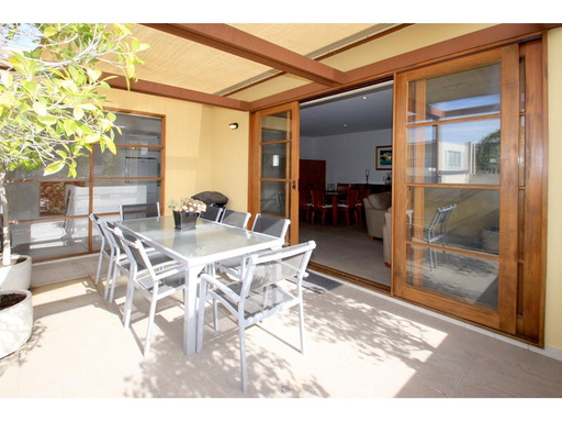 21 Catherine Helen Spence Street, Adelaide Sold by Booth Real Estate