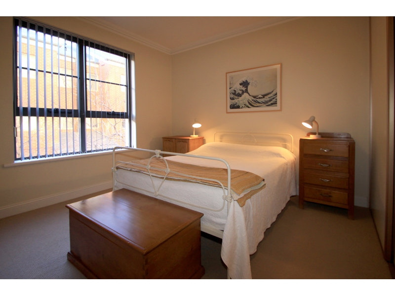 10/11-15 Charlick Circuit, Adelaide Sold by Booth Real Estate - image 1