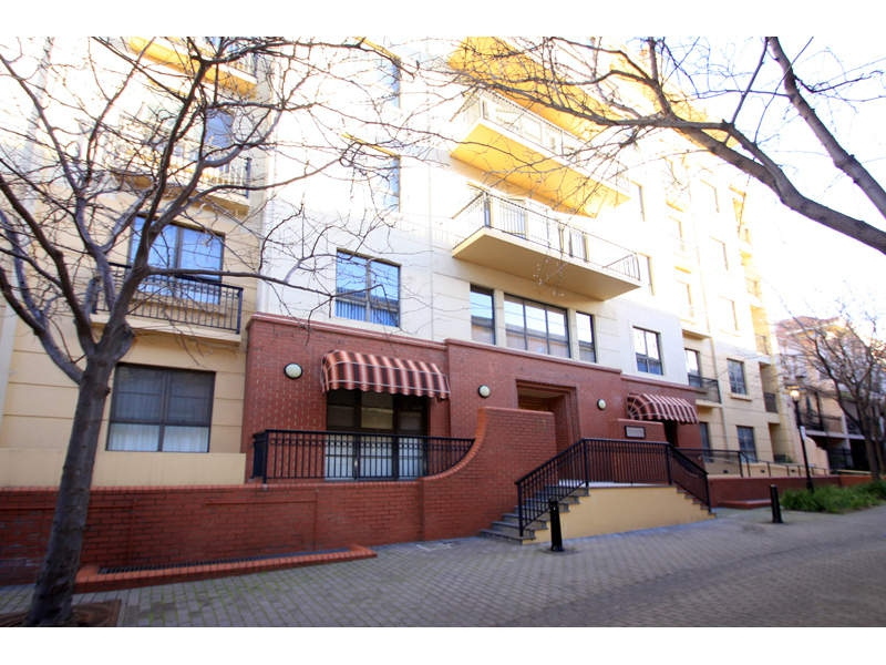 10/11-15 Charlick Circuit, Adelaide Sold by Booth Real Estate - image 1