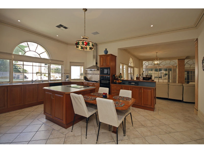 594 The Parade, Auldana Sold by Booth Real Estate - image 1