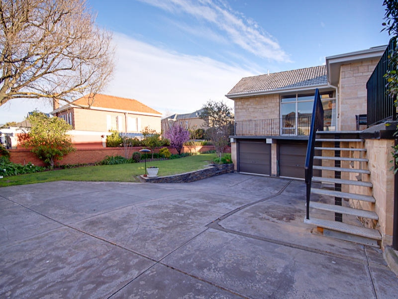 109 Kingston Terrace, North Adelaide Sold by Booth Real Estate - image 1