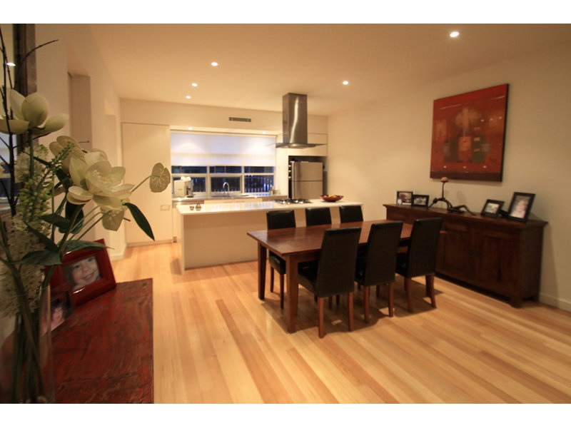 196 Gilles Street, Adelaide Sold by Booth Real Estate - image 1