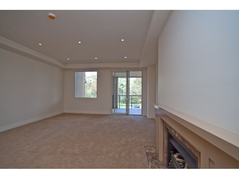 1/225 East Terrace, Adelaide Sold by Booth Real Estate - image 1