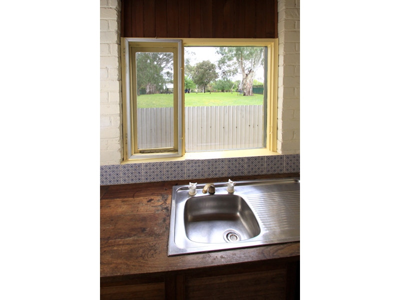 10 Richmond Street, Kensington Sold by Booth Real Estate - image 1