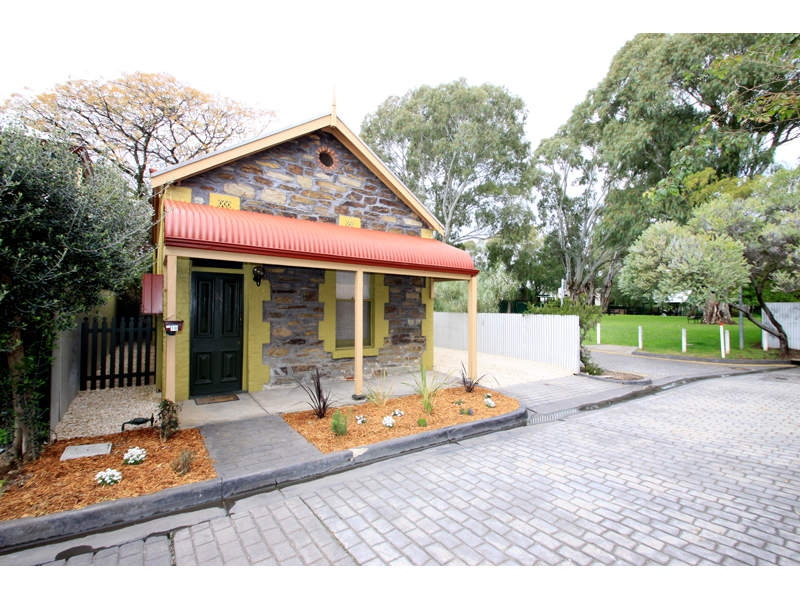 10 Richmond Street, Kensington Sold by Booth Real Estate - image 1