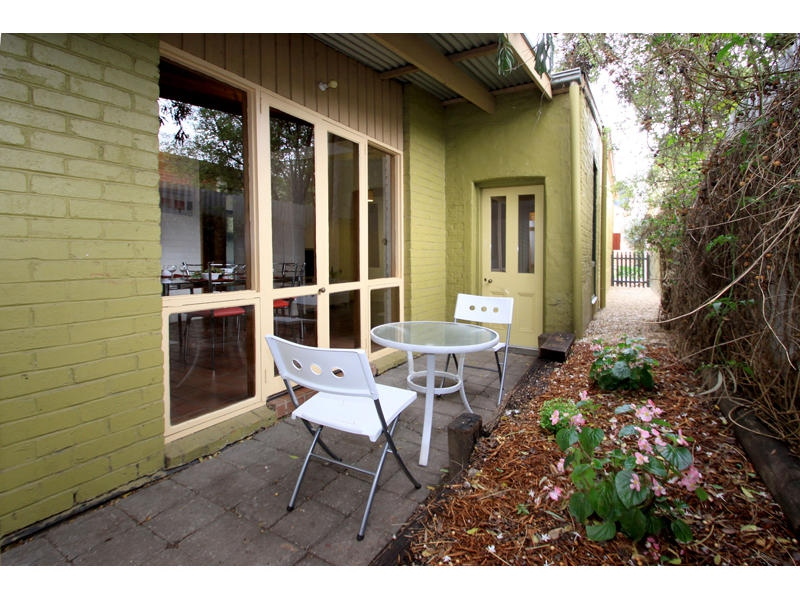 10 Richmond Street, Kensington Sold by Booth Real Estate - image 1