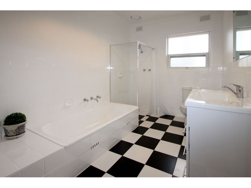 7/33 Foster Street, Parkside Sold by Booth Real Estate - image 1