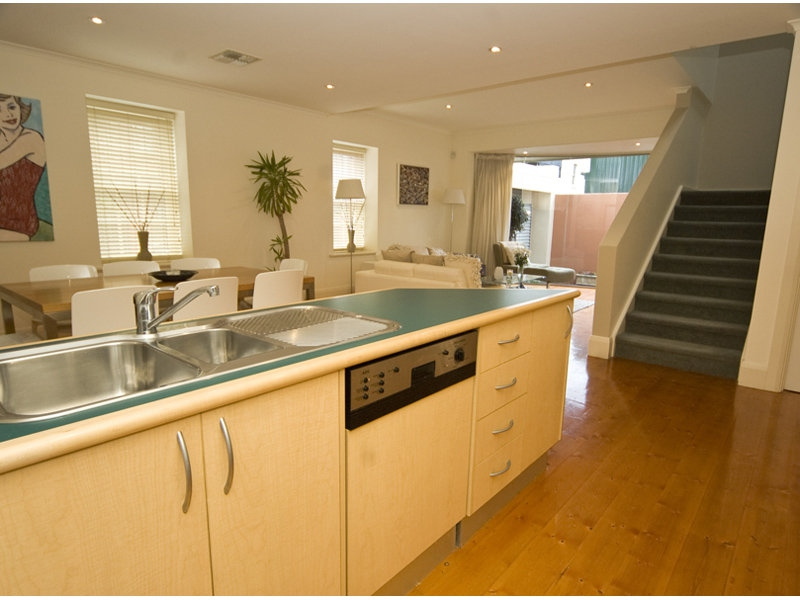 1/18 George Street, North Adelaide Sold by Booth Real Estate - image 1
