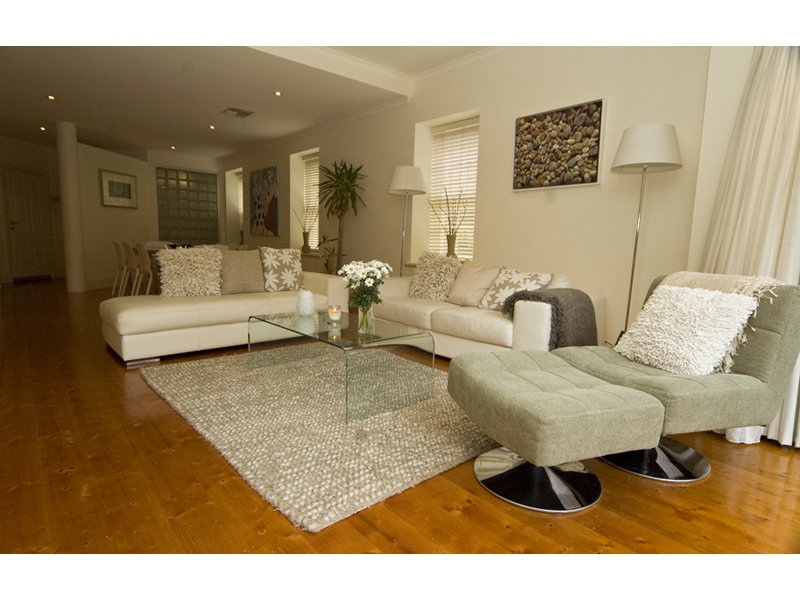1/18 George Street, North Adelaide Sold by Booth Real Estate - image 1