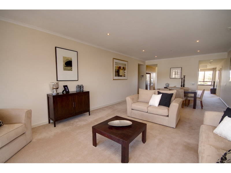 58/32 Colley Terrace, Glenelg Sold by Booth Real Estate - image 1