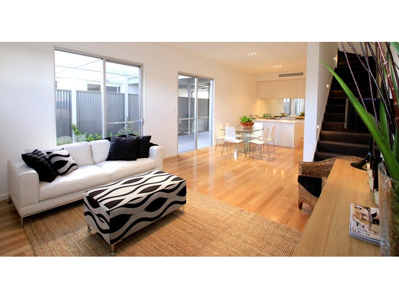 2/12 Charles Street, Unley Sold by Booth Real Estate - image 1