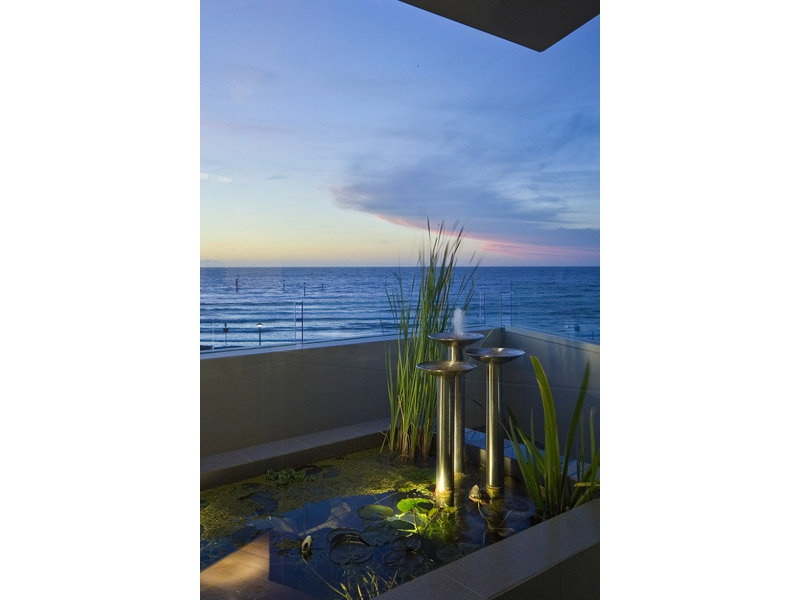 9/1 North Esplanade, Glenelg North Sold by Booth Real Estate - image 1