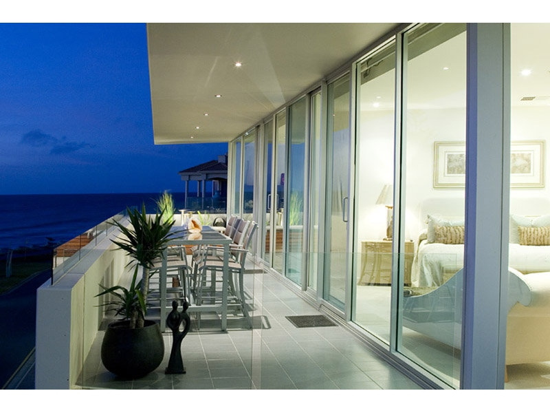9/1 North Esplanade, Glenelg North Sold by Booth Real Estate - image 1