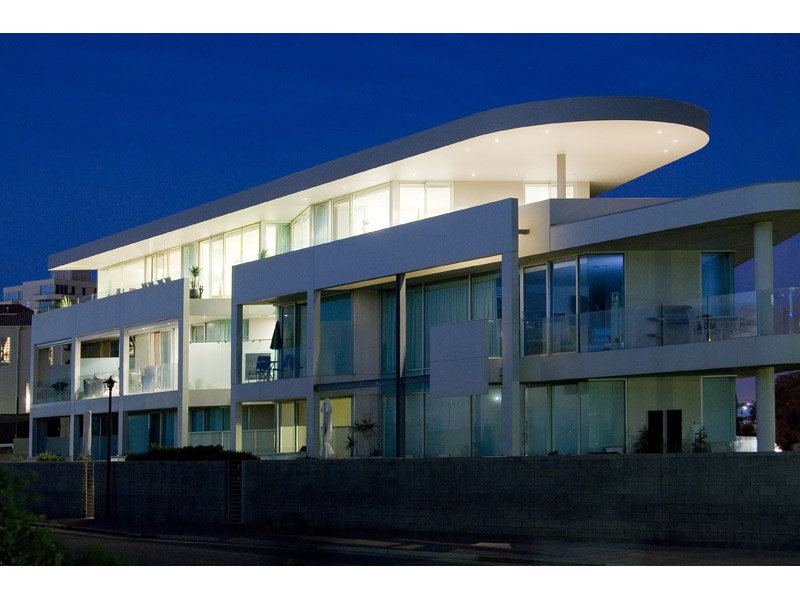 9/1 North Esplanade, Glenelg North Sold by Booth Real Estate - image 1