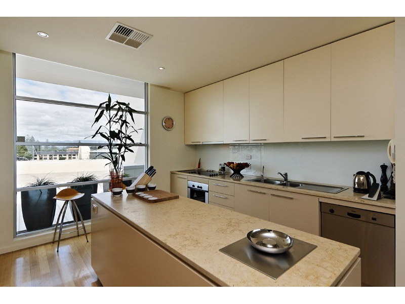 9/1 North Esplanade, Glenelg North Sold by Booth Real Estate - image 1